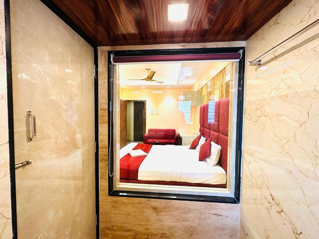 Hotel Vashi Inn Nova Bombaim Exterior foto