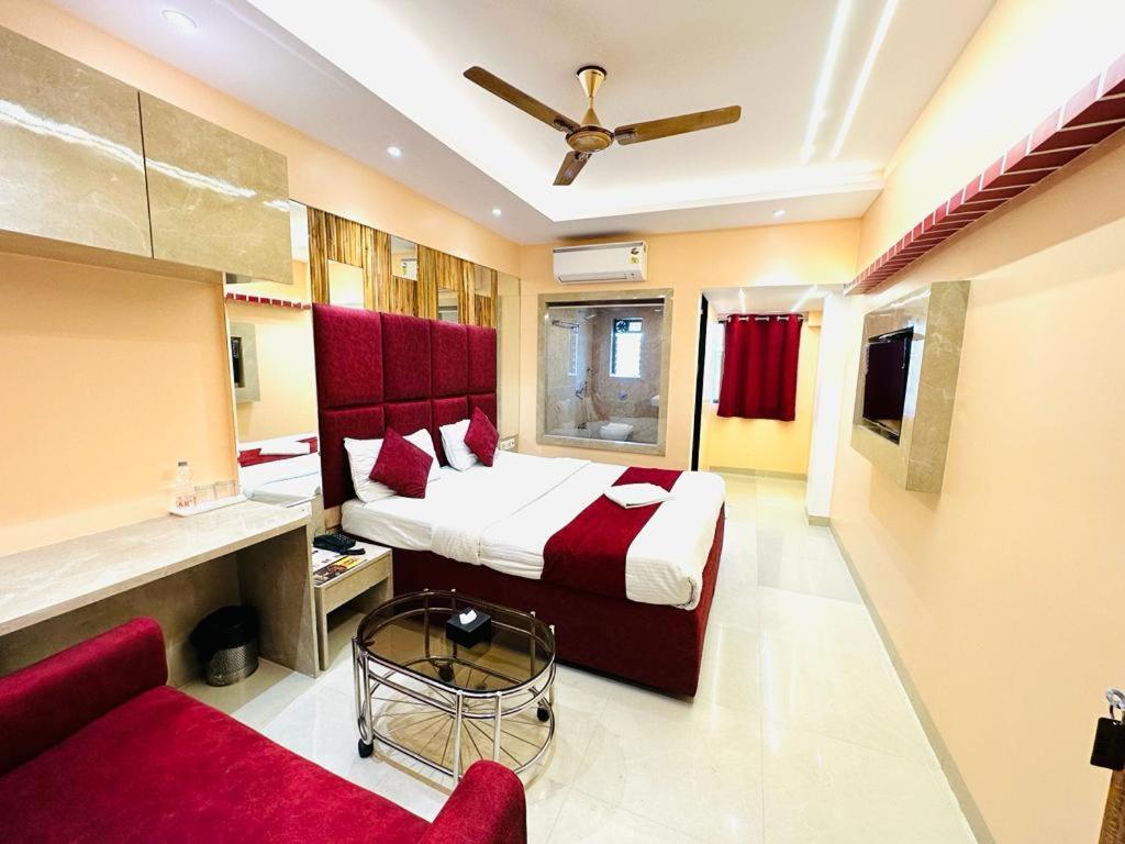 Hotel Vashi Inn Nova Bombaim Exterior foto